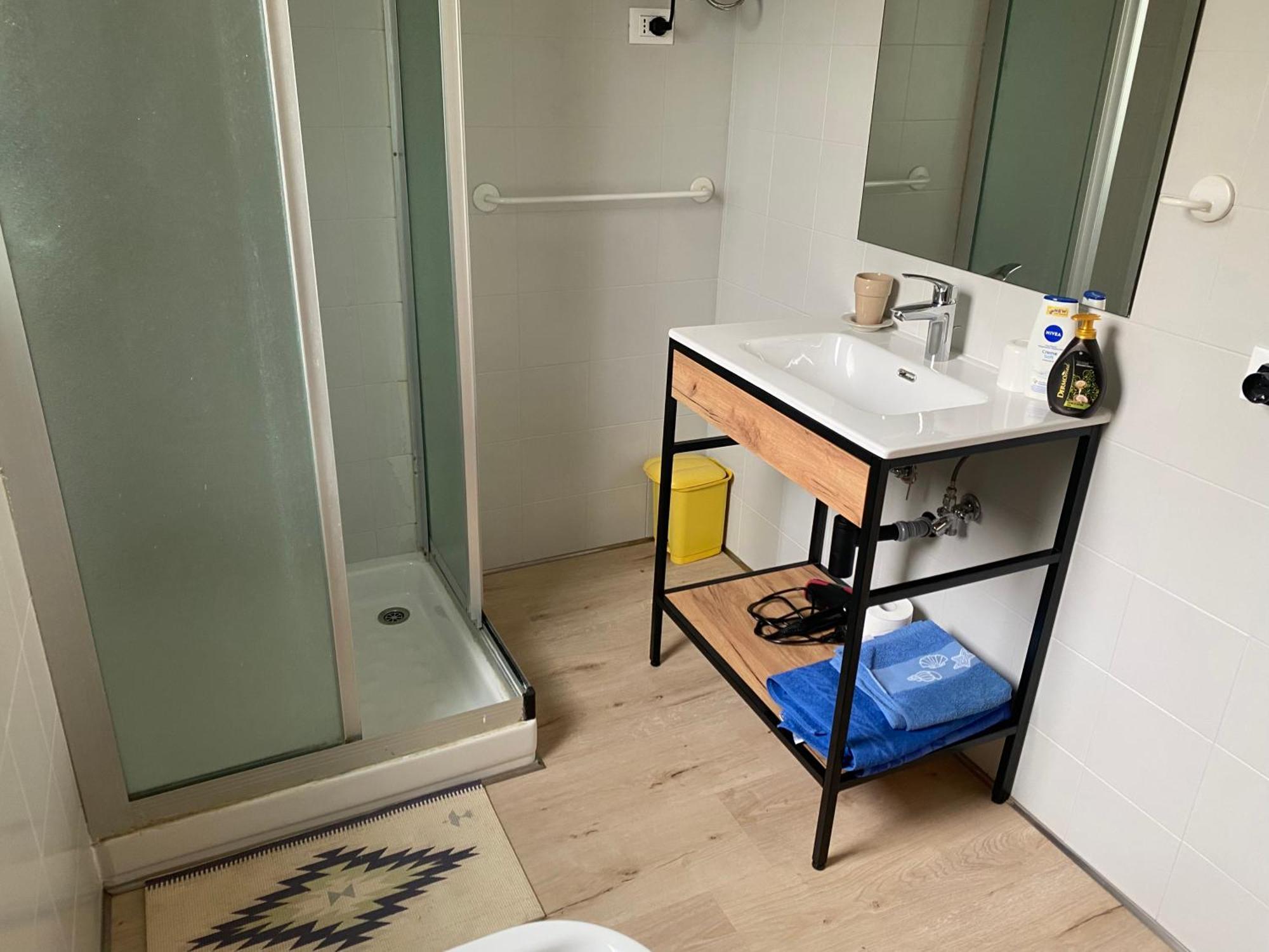Apartment Lake View Малчезине Екстериор снимка